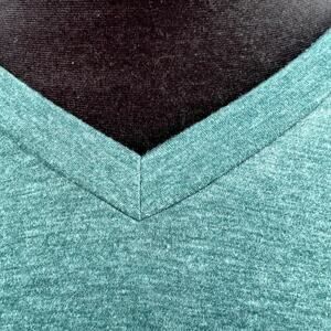 Carpetcam women’s t-shirt size 2XL